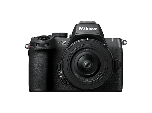Cámara EVIL Nikon Z50II con Objetivo 16-50mm  20.9 MP  Sensor CMOS DX  Pantalla Táctil  abatible LCD TFT  Negro